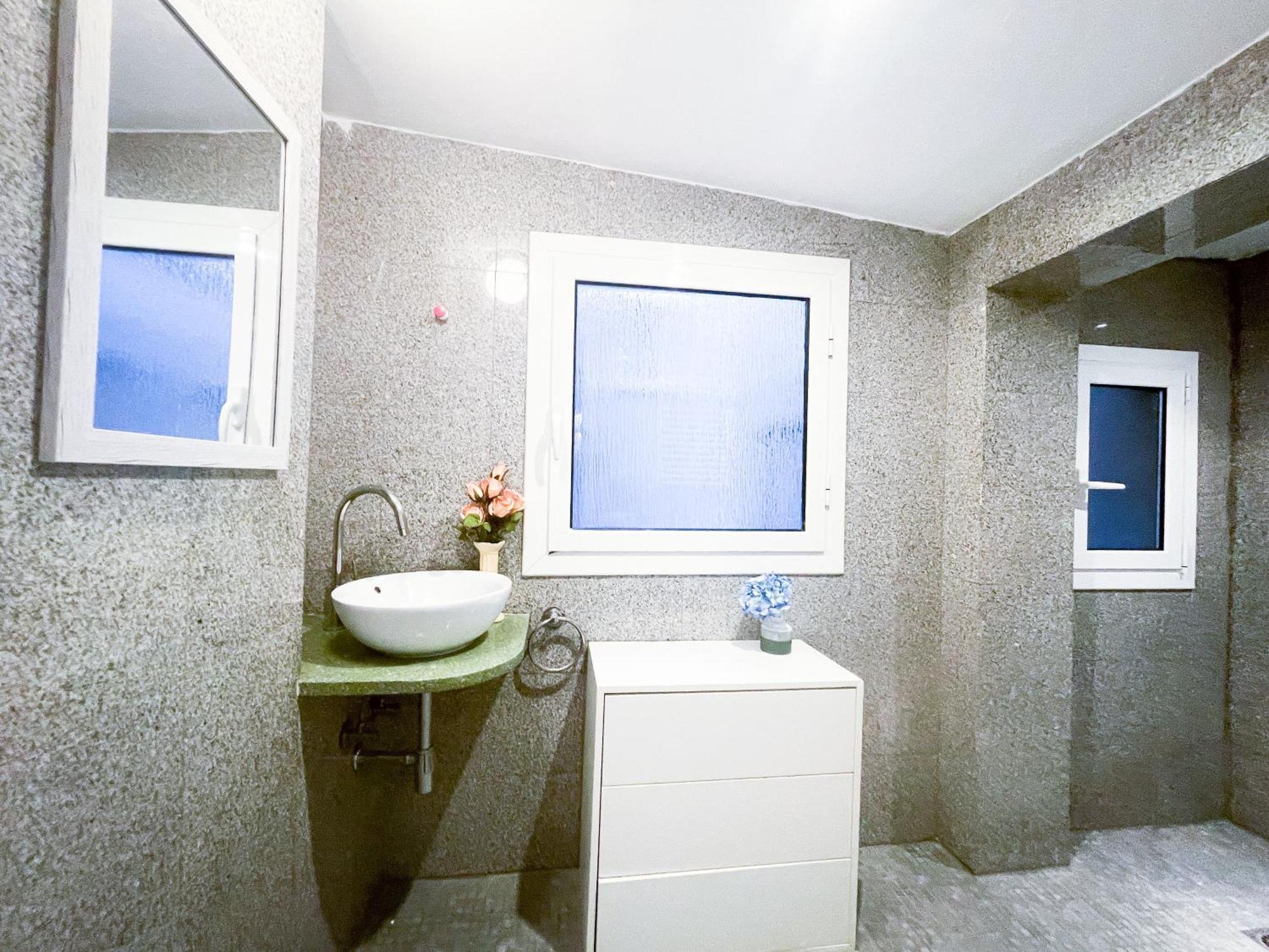Auberge de jeunesse By Born